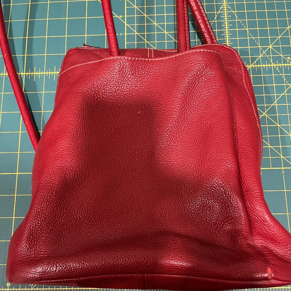 Clark's Convertible Purse - Picture 2 of 5